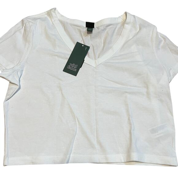 Wild Fable Women's Off-White Short Sleeve Cropped T-Shirt - Size Large - NWT - Picture 8 of 8
